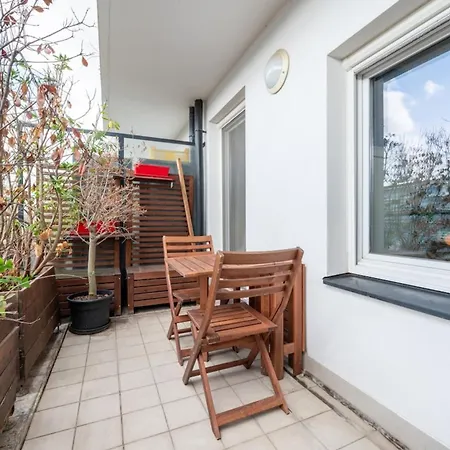 アパート Tranquil 3bd Flat W Chic Patiobnfolympiades *
